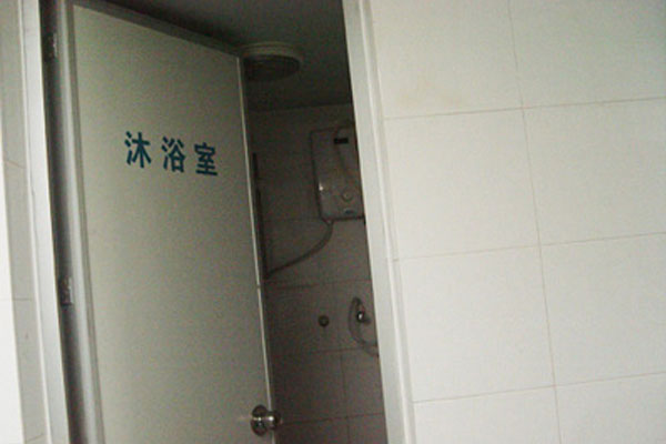 ҽԺ�����ҵ����ŶԲ��˽��������ͽ���Σ�ز��˵���������������װ���ĺû�ֱ��Ӱ�������ɰܣ��Ǻ���һ��ҽԺ�ۺϼ���ʵ�������������죬���������߽������ʰ�ҽԺ��̽�ع��ʱ�׼�����������ң��ҿ�������ص���ɴ��